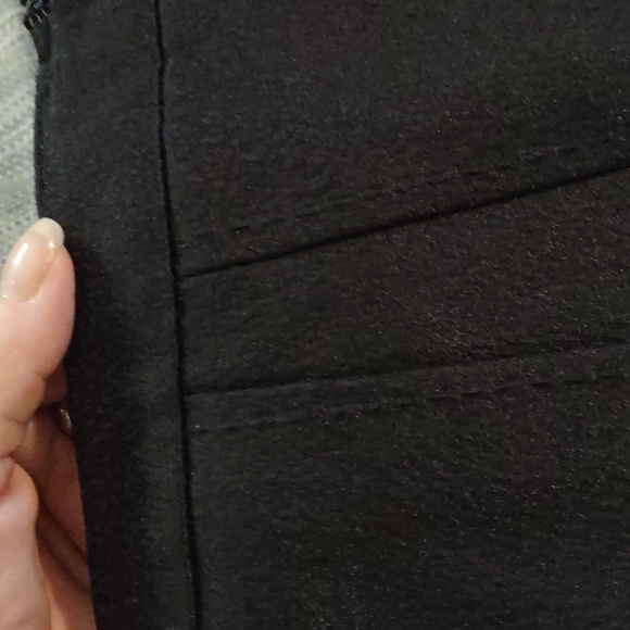 Tory Burch Knee Length Pleated Skirt Size 8 NWOT - Picture 3 of 6